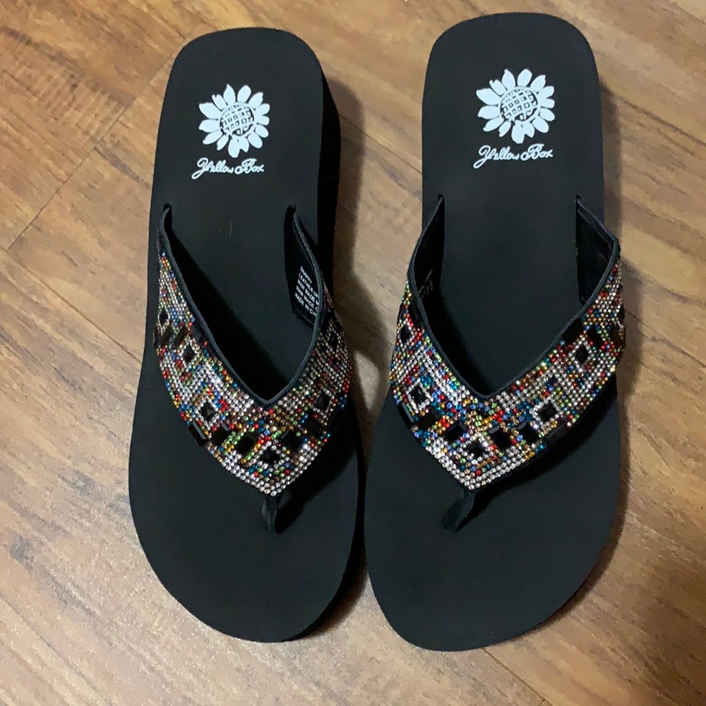 Yellow box Snappy Flip Flops